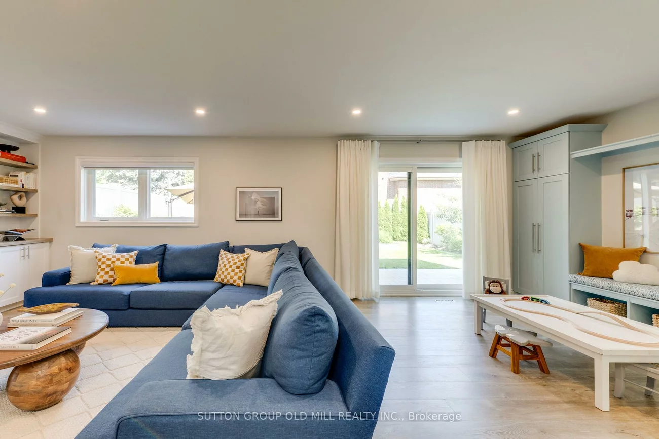 85, Bonnyview, Stonegate-Queensway, Toronto