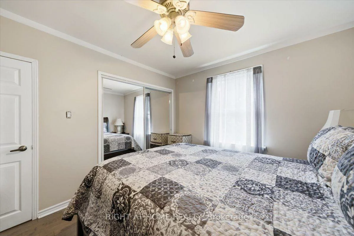 188, Queens, Mimico, Toronto