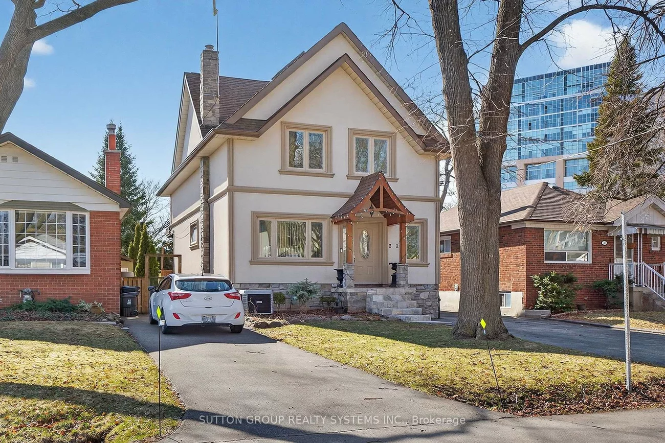 32, Green Lanes, Islington-City Centre West, Toronto