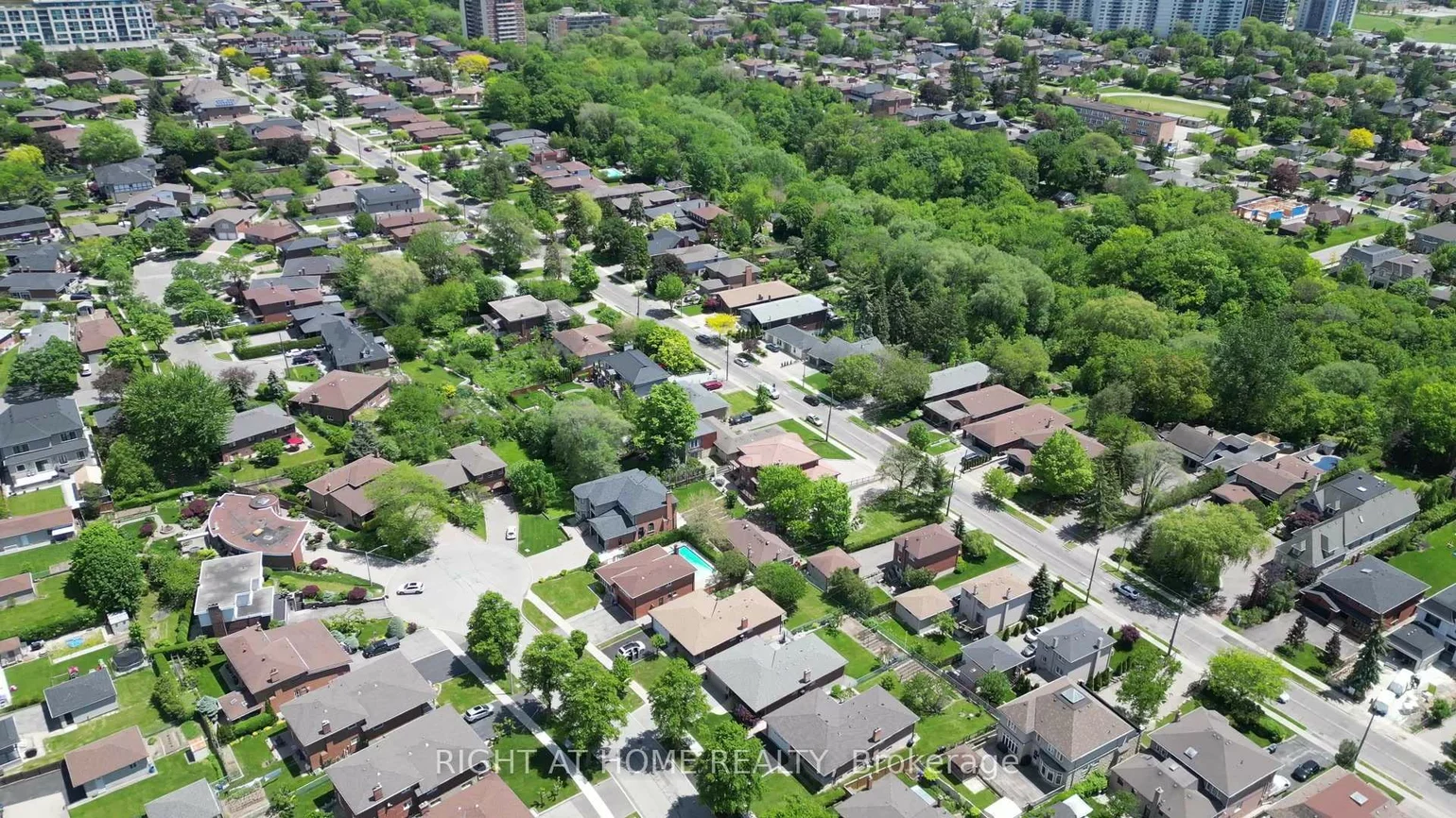 362, Maple Leaf, Maple Leaf, Toronto