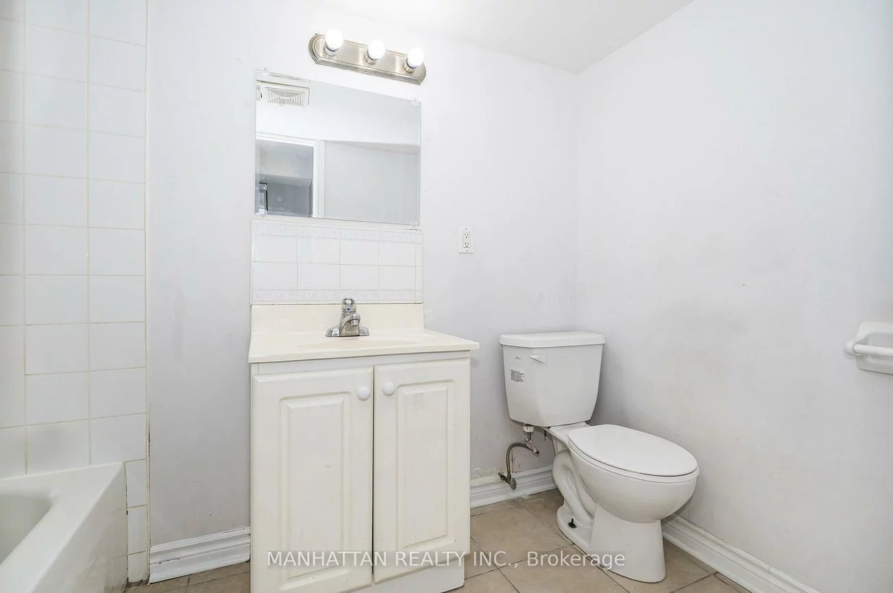 1220, Weston, Mount Dennis, Toronto