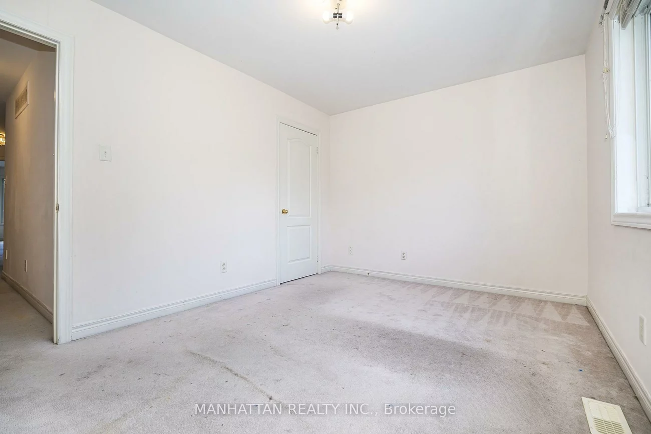 1220, Weston, Mount Dennis, Toronto