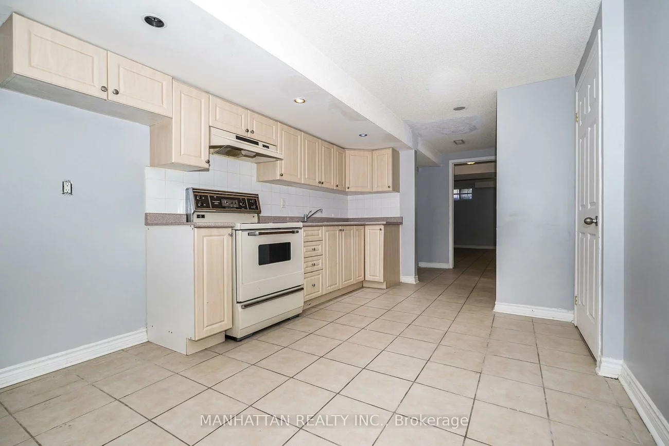 1220, Weston, Mount Dennis, Toronto