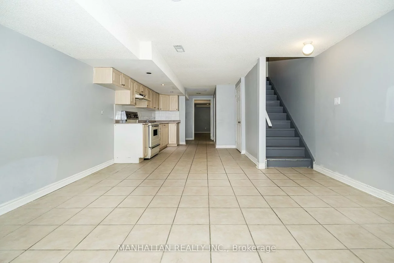 1220, Weston, Mount Dennis, Toronto