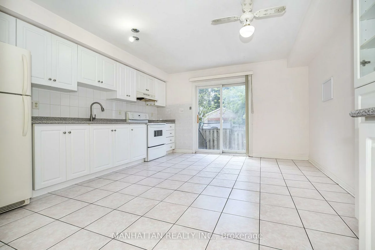 1220, Weston, Mount Dennis, Toronto