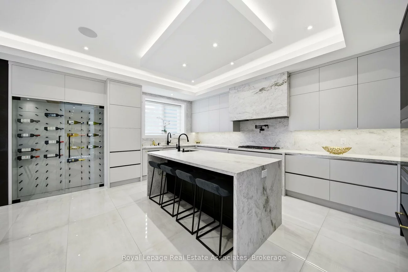 14, Joyce, Yorkdale-Glen Park, Toronto