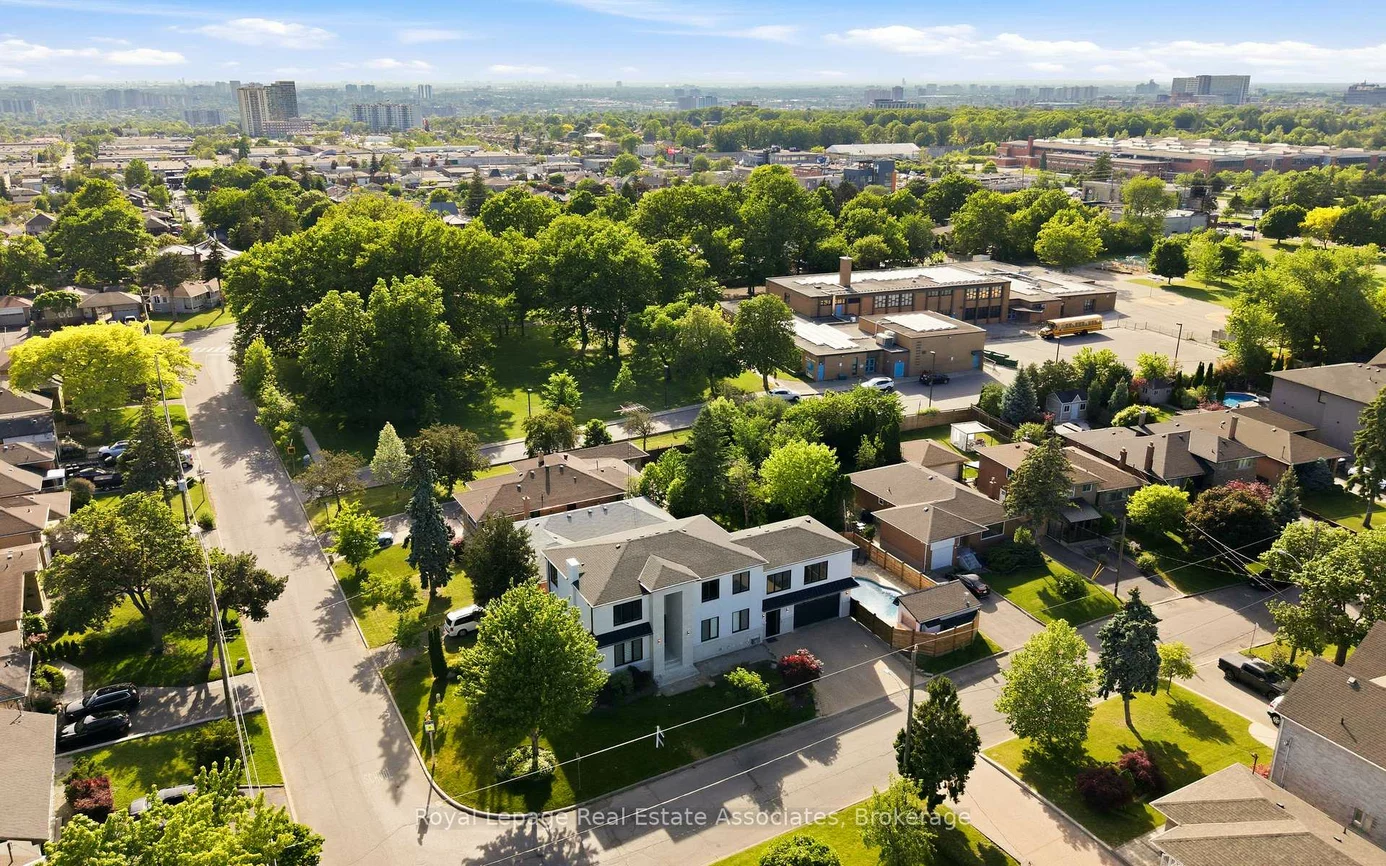 14, Joyce, Yorkdale-Glen Park, Toronto