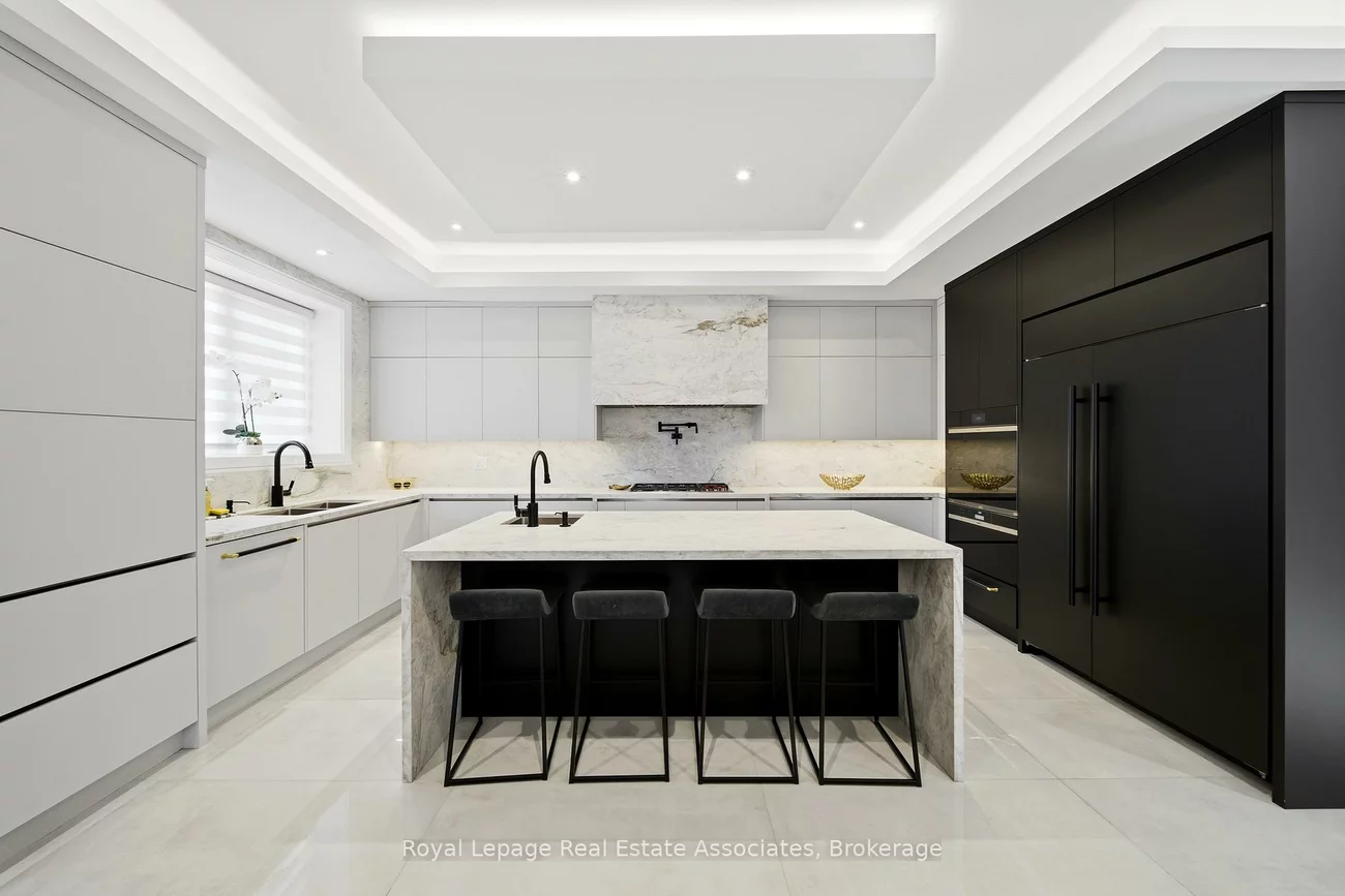 14, Joyce, Yorkdale-Glen Park, Toronto