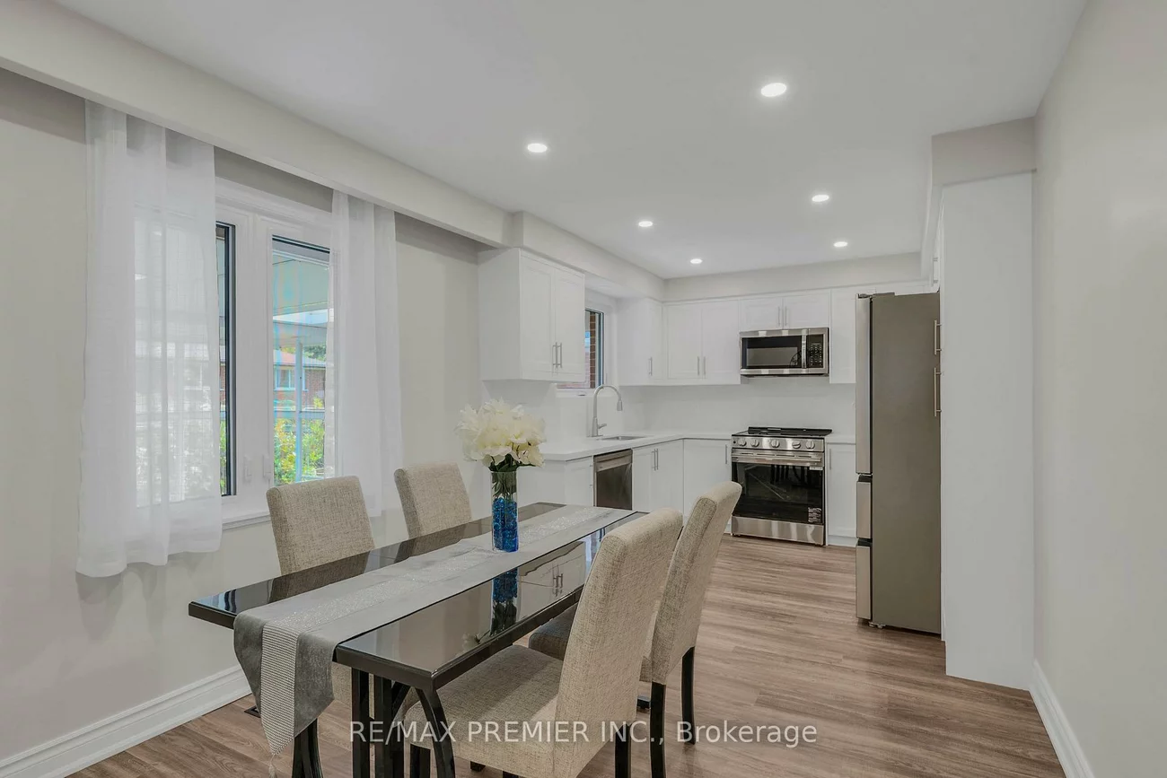 62, Keegan, York University Heights, Toronto