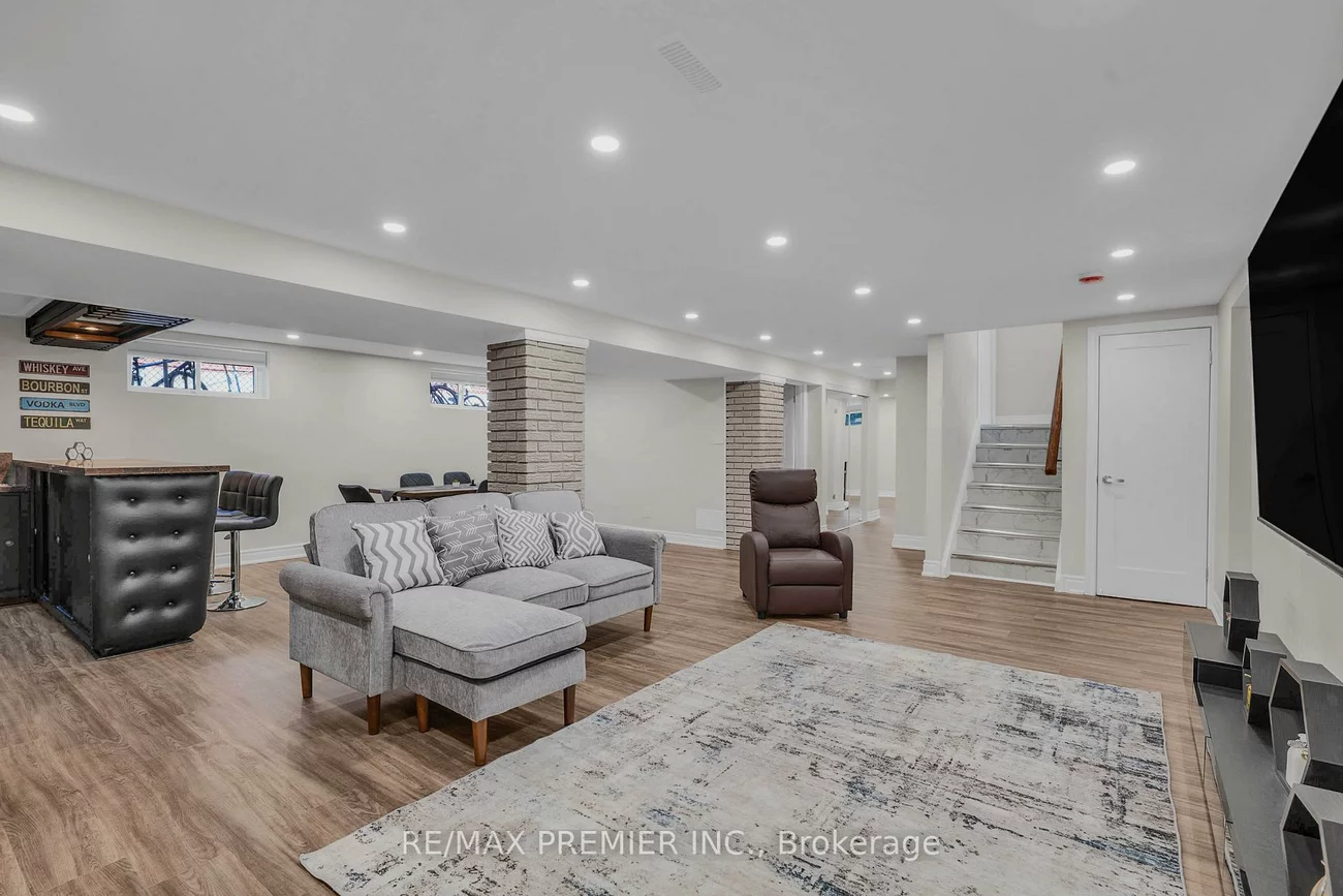 62, Keegan, York University Heights, Toronto