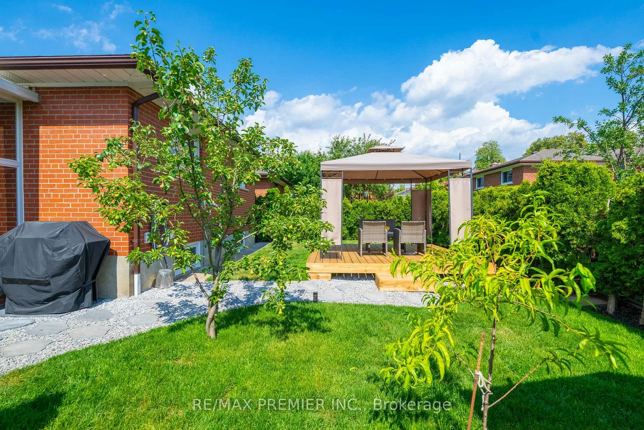 62, Keegan, York University Heights, Toronto