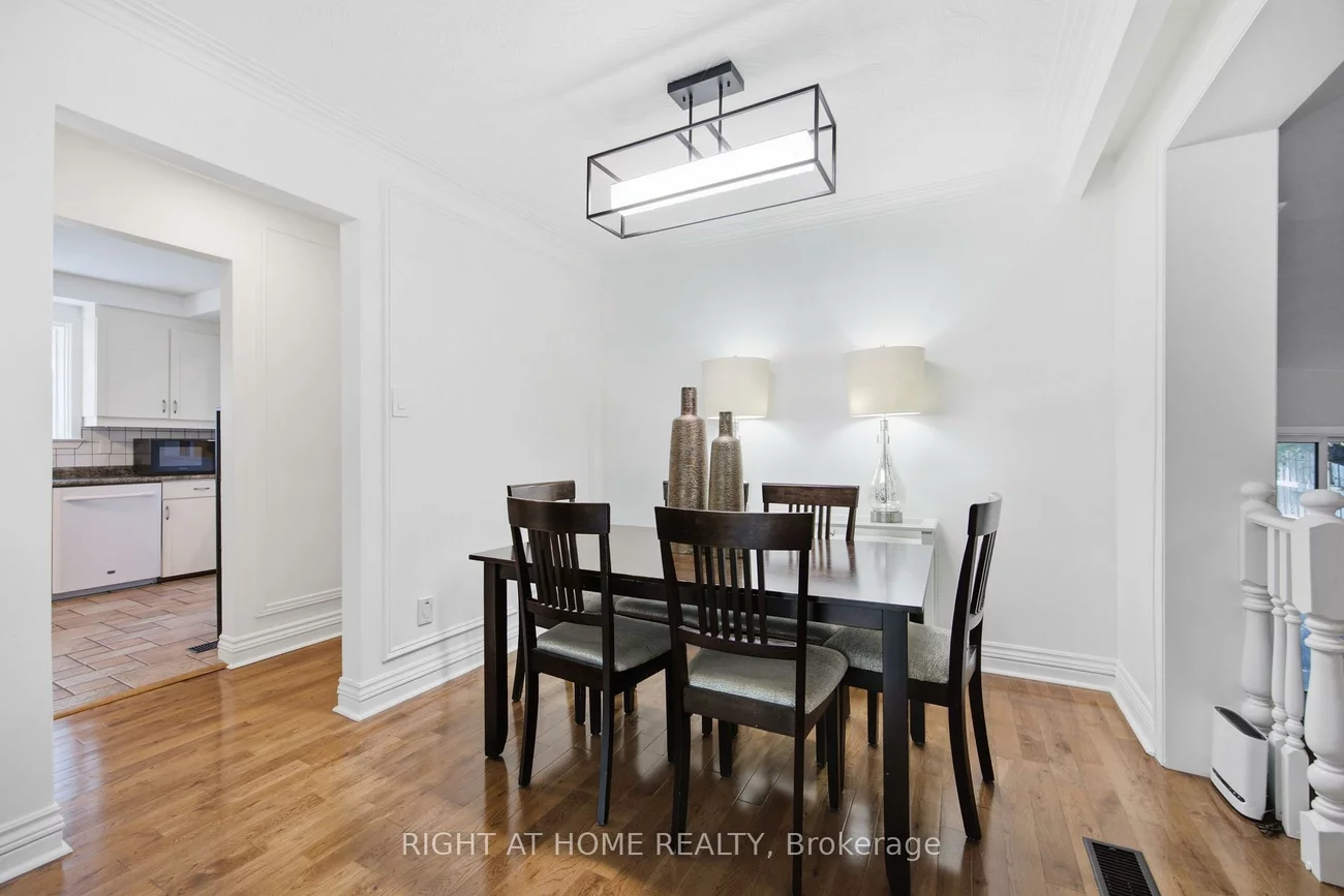 45, Faversham, Eringate-Centennial-West Deane, Toronto