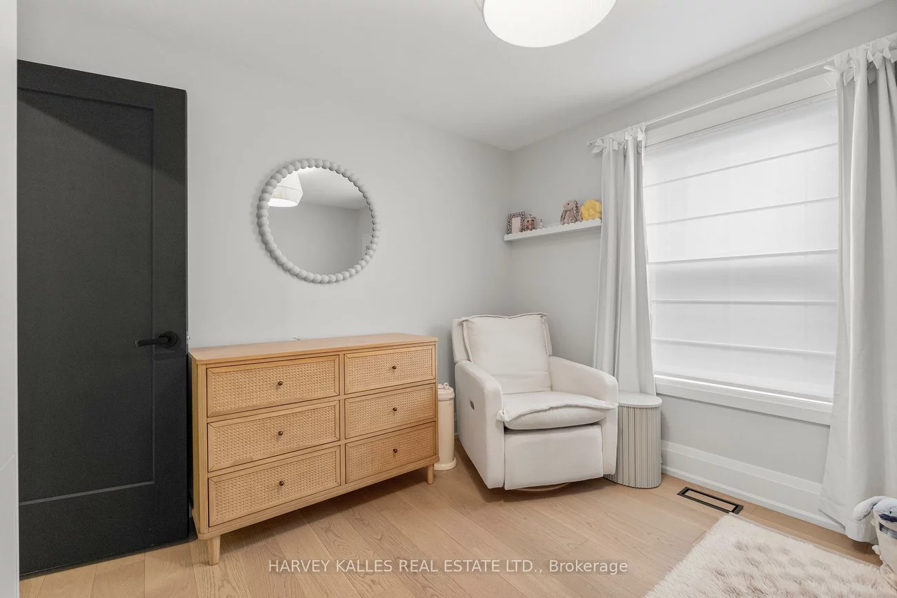 106, Hope, Corso Italia-Davenport, Toronto