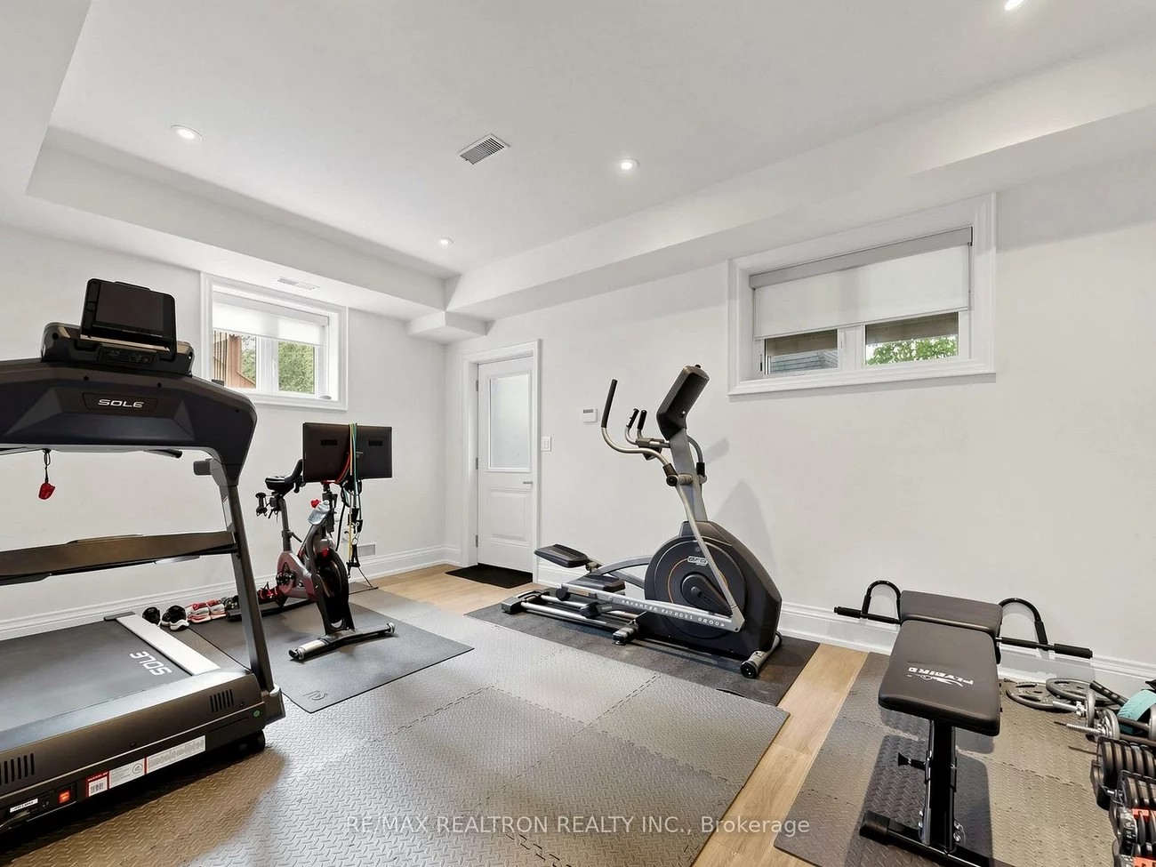 402, Glen Park, Yorkdale-Glen Park, Toronto