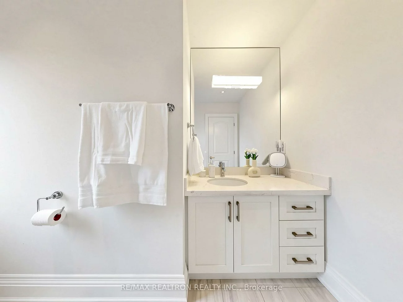 402, Glen Park, Yorkdale-Glen Park, Toronto