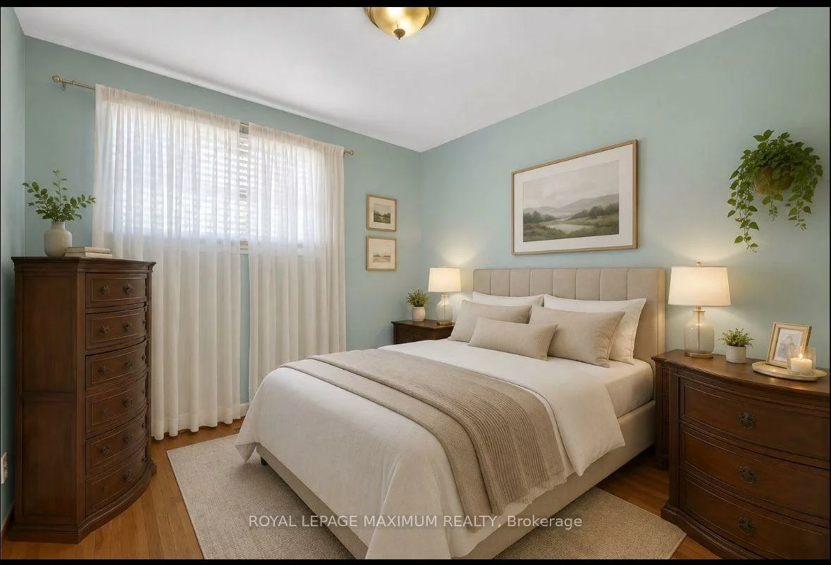 42, Pergola, West Humber-Clairville, Toronto