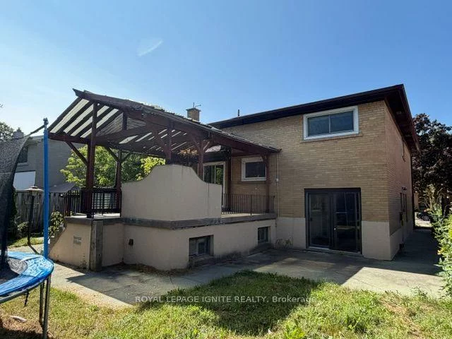 11, Fulwell, York University Heights, Toronto