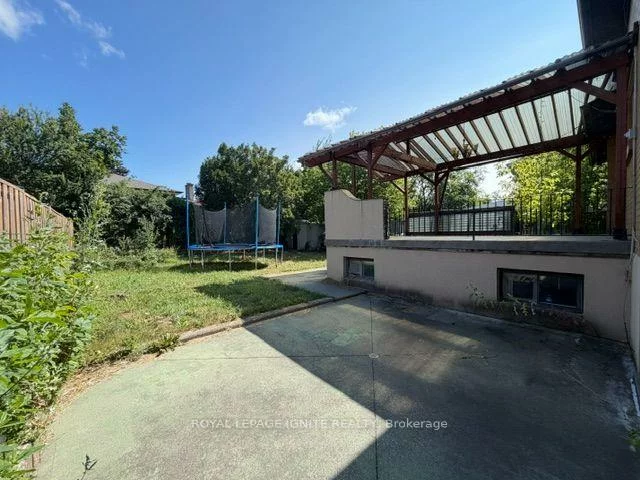 11, Fulwell, York University Heights, Toronto