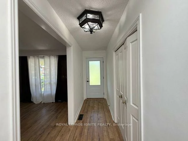 11, Fulwell, York University Heights, Toronto