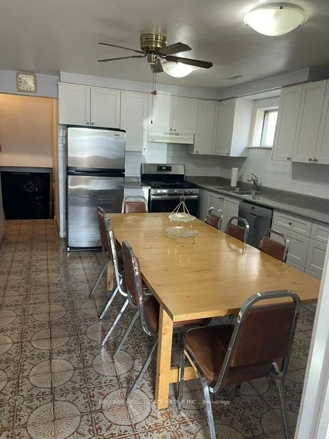 112, Anthia, Humber Summit, Toronto