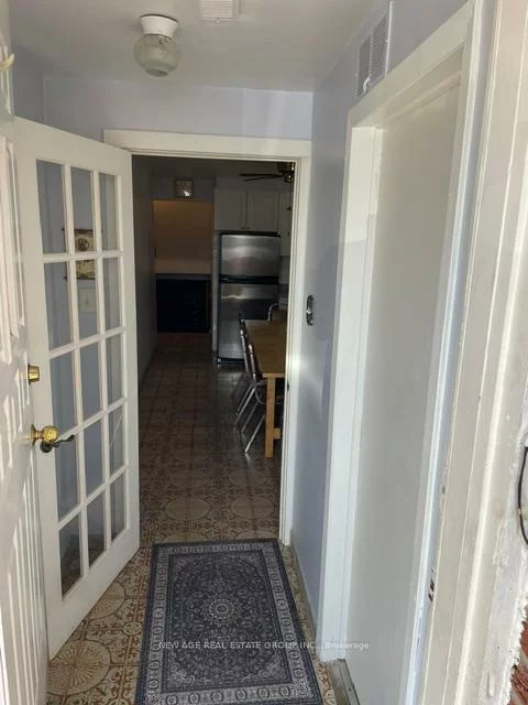 112, Anthia, Humber Summit, Toronto