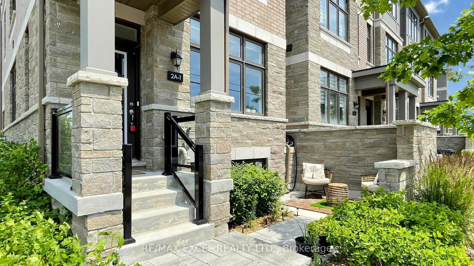 2A, Muir, Humber Summit, Toronto