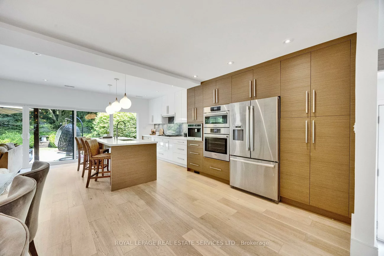52, Glenaden, Stonegate-Queensway, Toronto