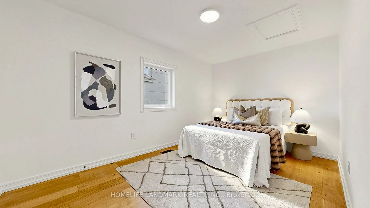 88, Waniska, Stonegate-Queensway, Toronto