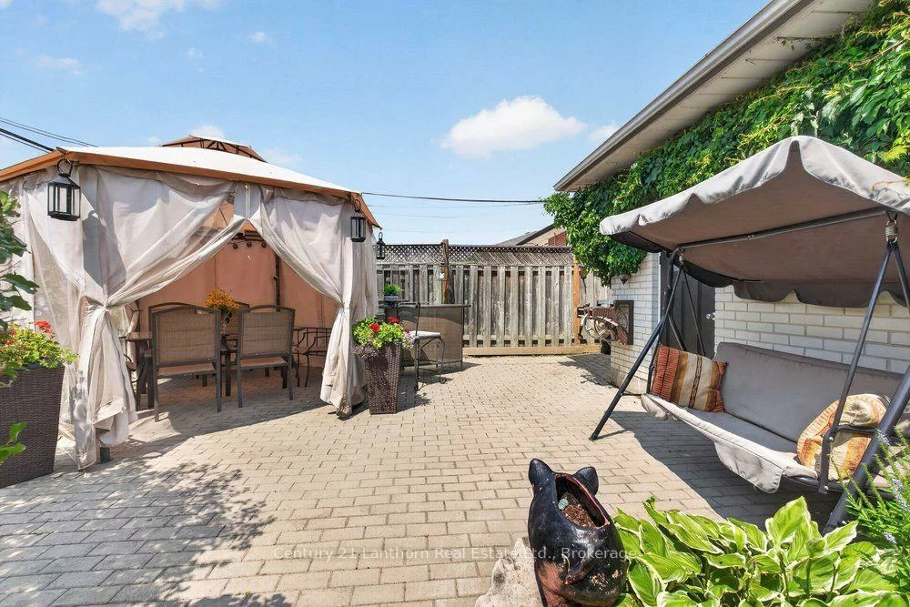 333, Jeffcoat, West Humber-Clairville, Toronto