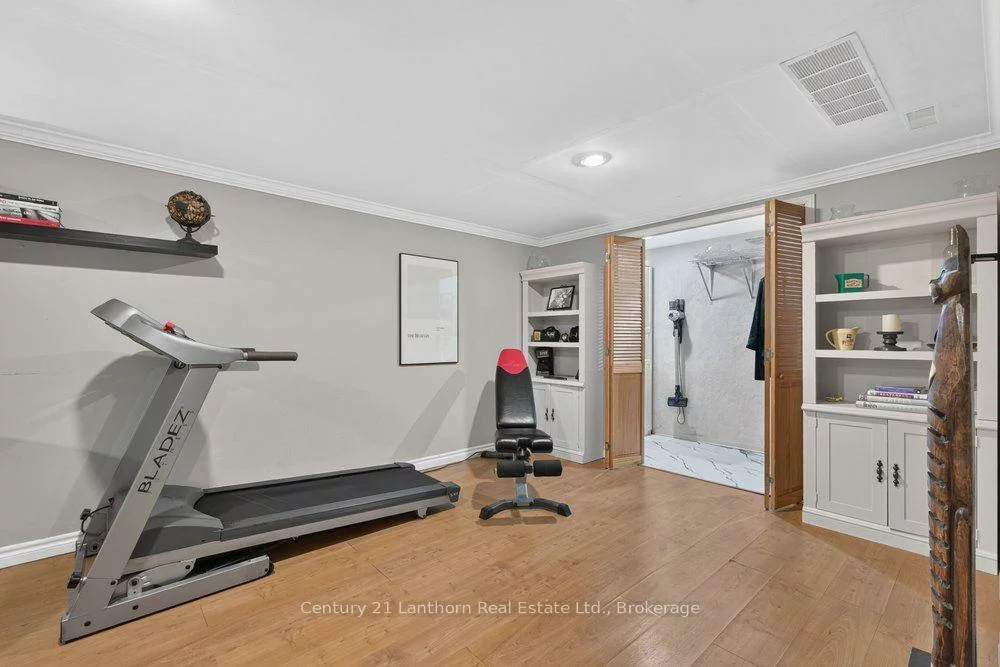 333, Jeffcoat, West Humber-Clairville, Toronto