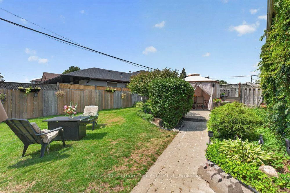 333, Jeffcoat, West Humber-Clairville, Toronto