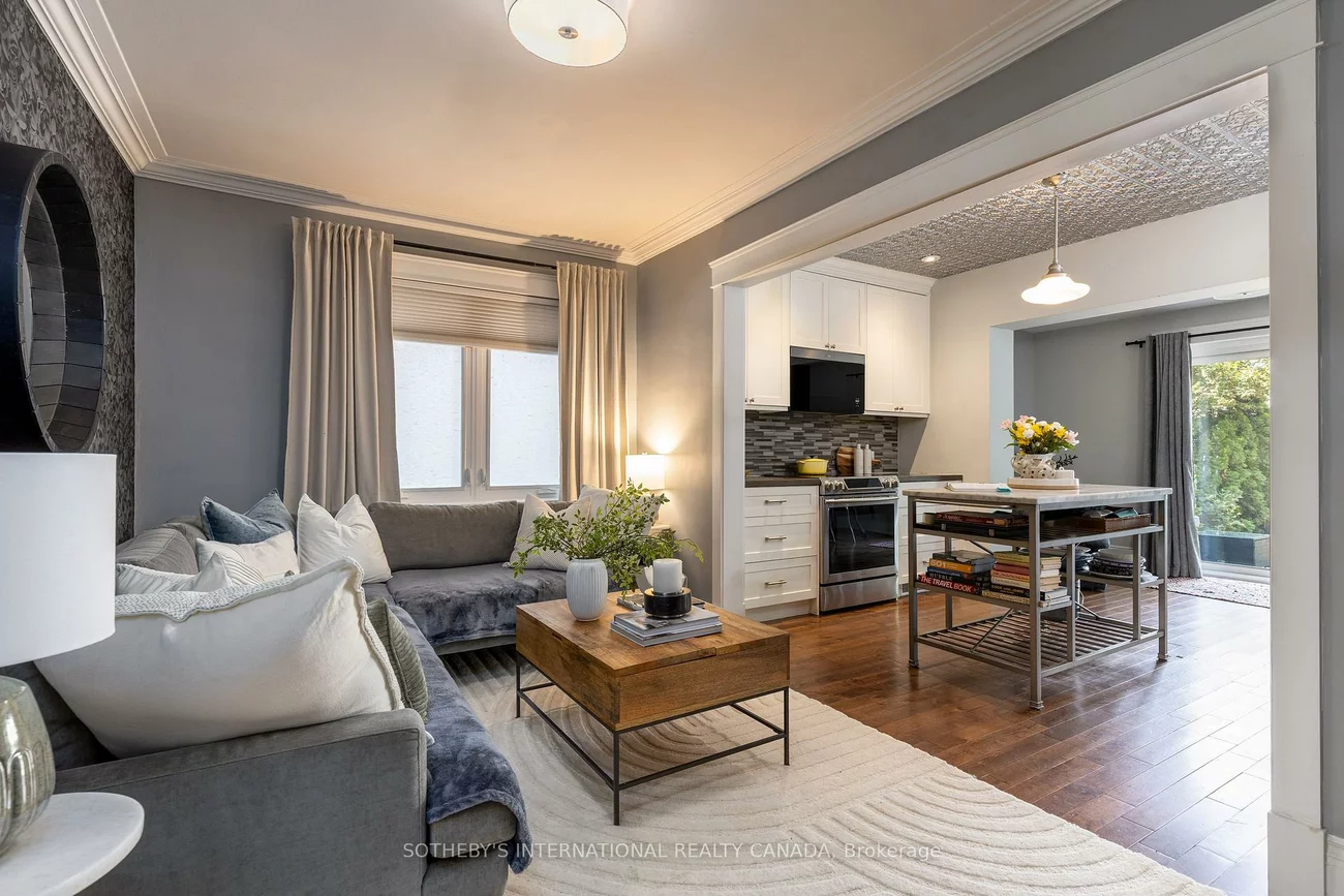 2, Rexford, Runnymede-Bloor West Village, Toronto