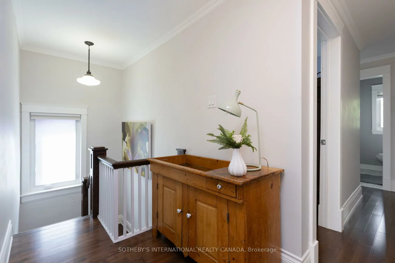 2, Rexford, Runnymede-Bloor West Village, Toronto