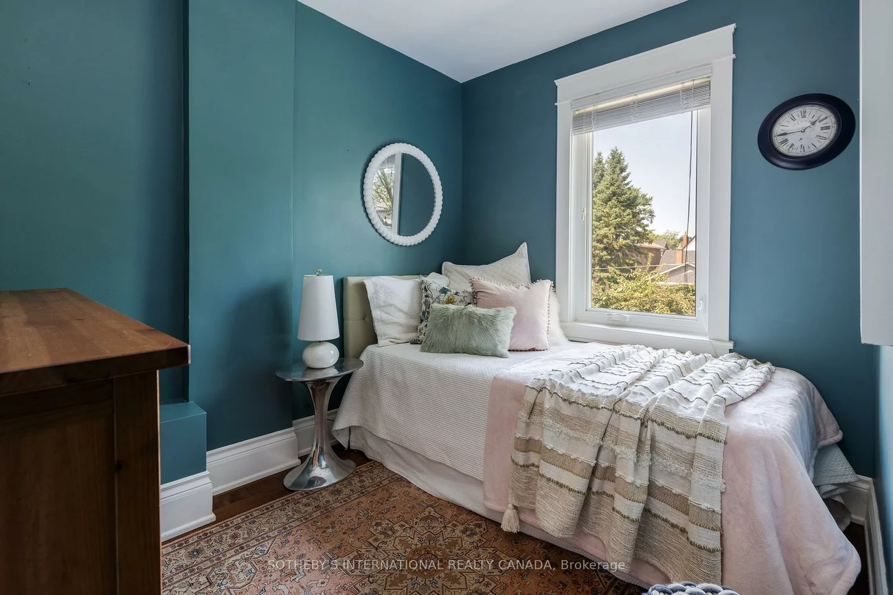 2, Rexford, Runnymede-Bloor West Village, Toronto