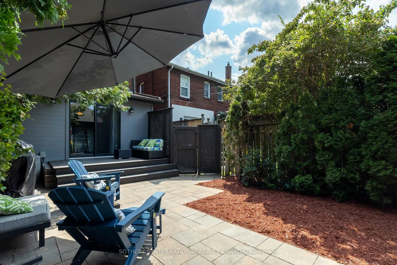 2, Rexford, Runnymede-Bloor West Village, Toronto