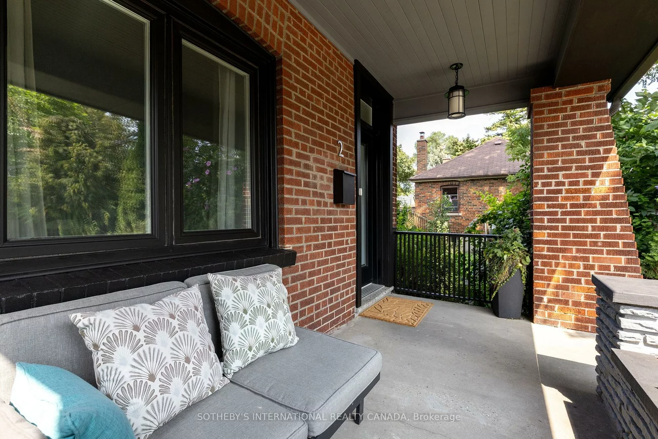 2, Rexford, Runnymede-Bloor West Village, Toronto