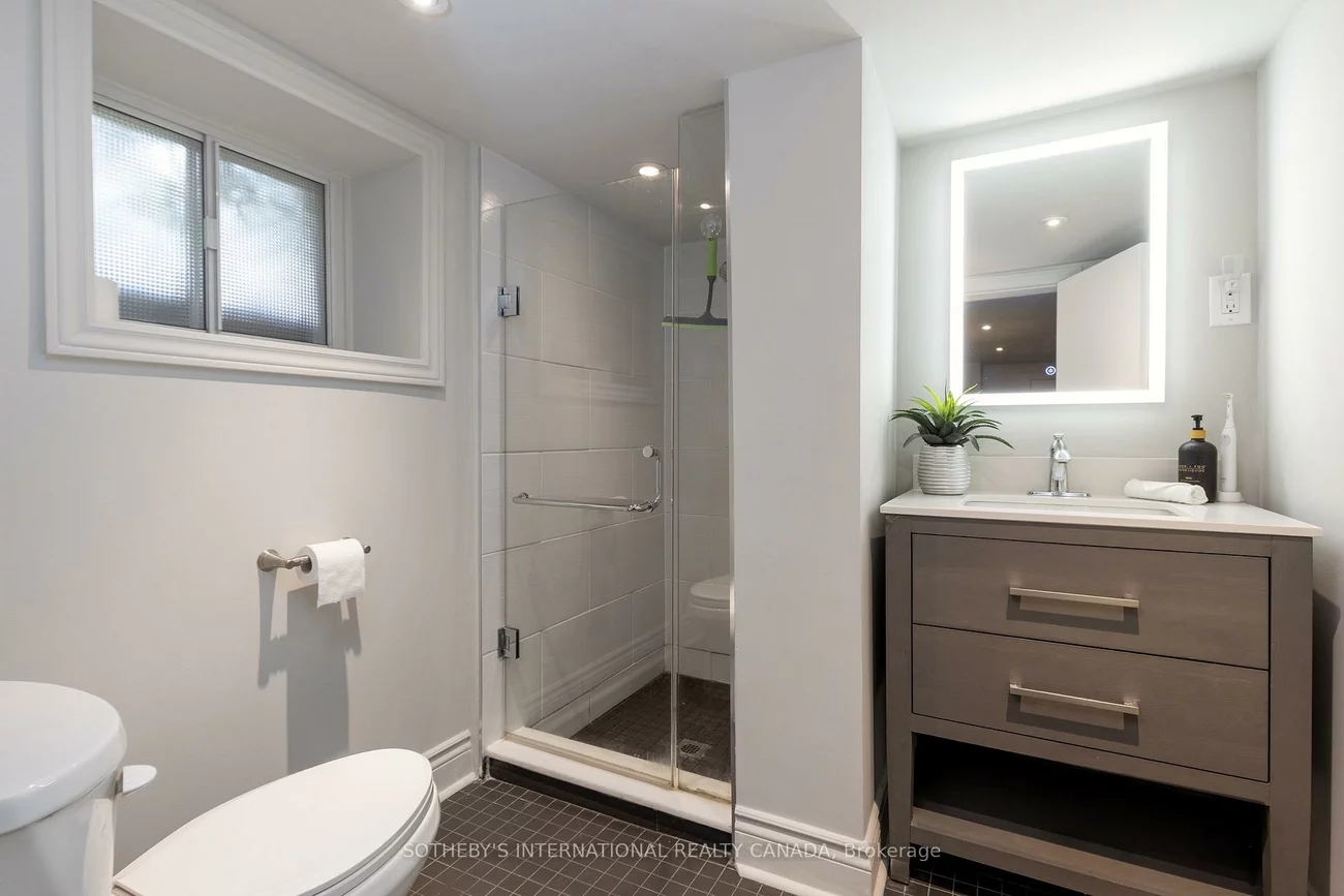 2, Rexford, Runnymede-Bloor West Village, Toronto