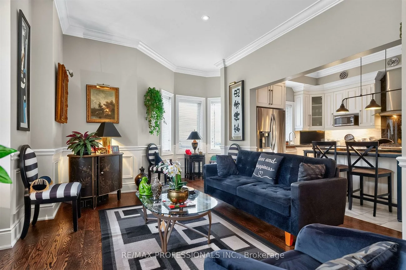 2, Charleston, Islington-City Centre West, Toronto