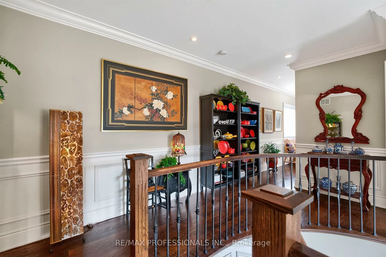 2, Charleston, Islington-City Centre West, Toronto
