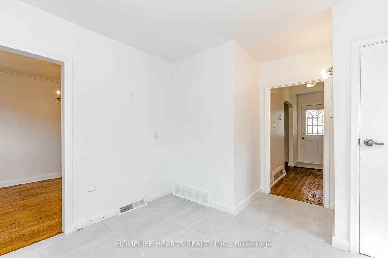 6, Dittmer, West Humber-Clairville, Toronto
