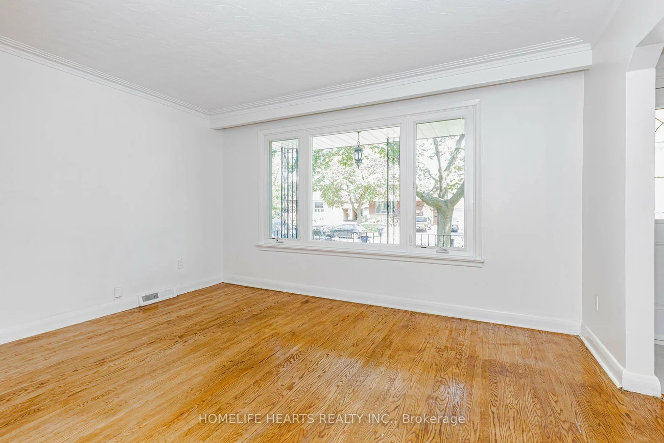 6, Dittmer, West Humber-Clairville, Toronto