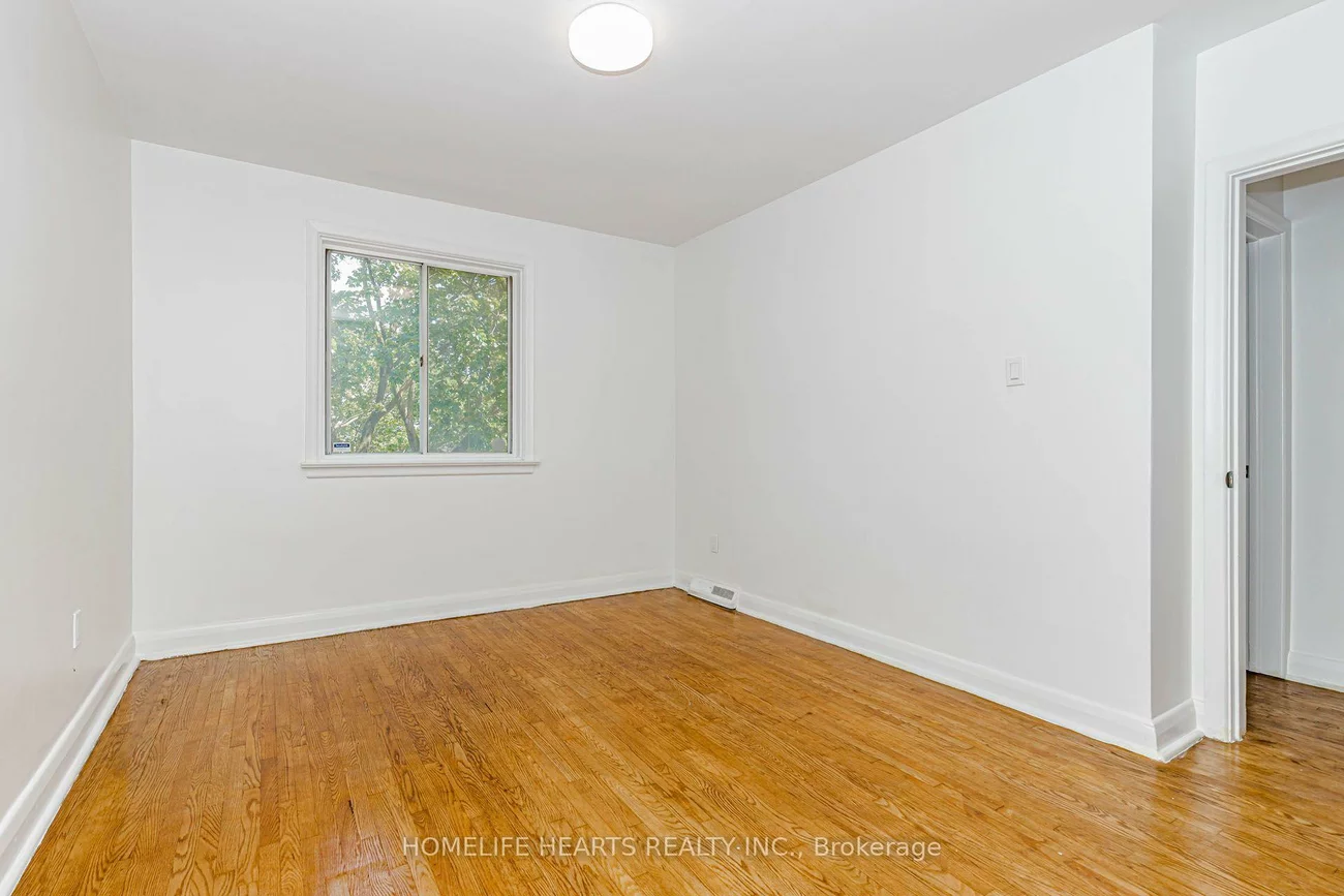6, Dittmer, West Humber-Clairville, Toronto