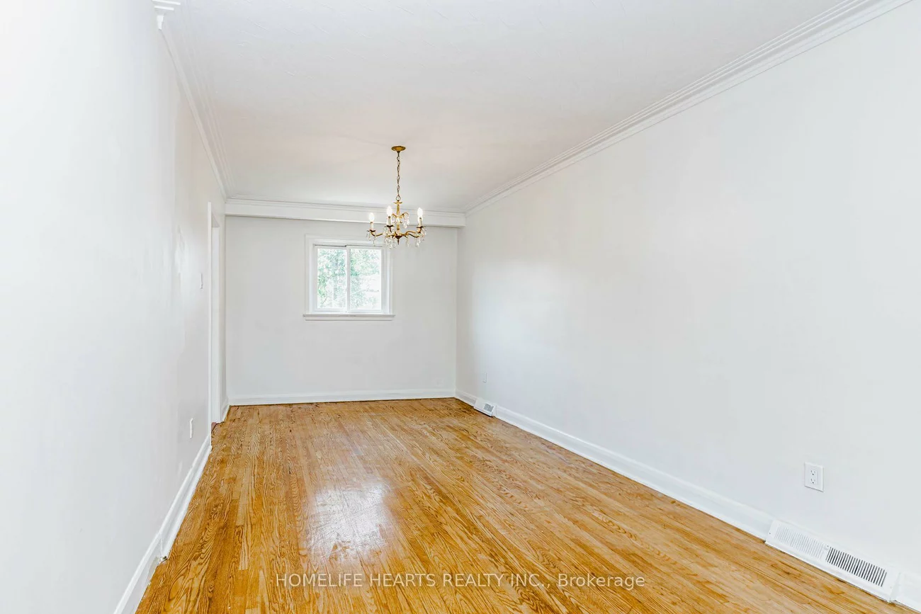 6, Dittmer, West Humber-Clairville, Toronto