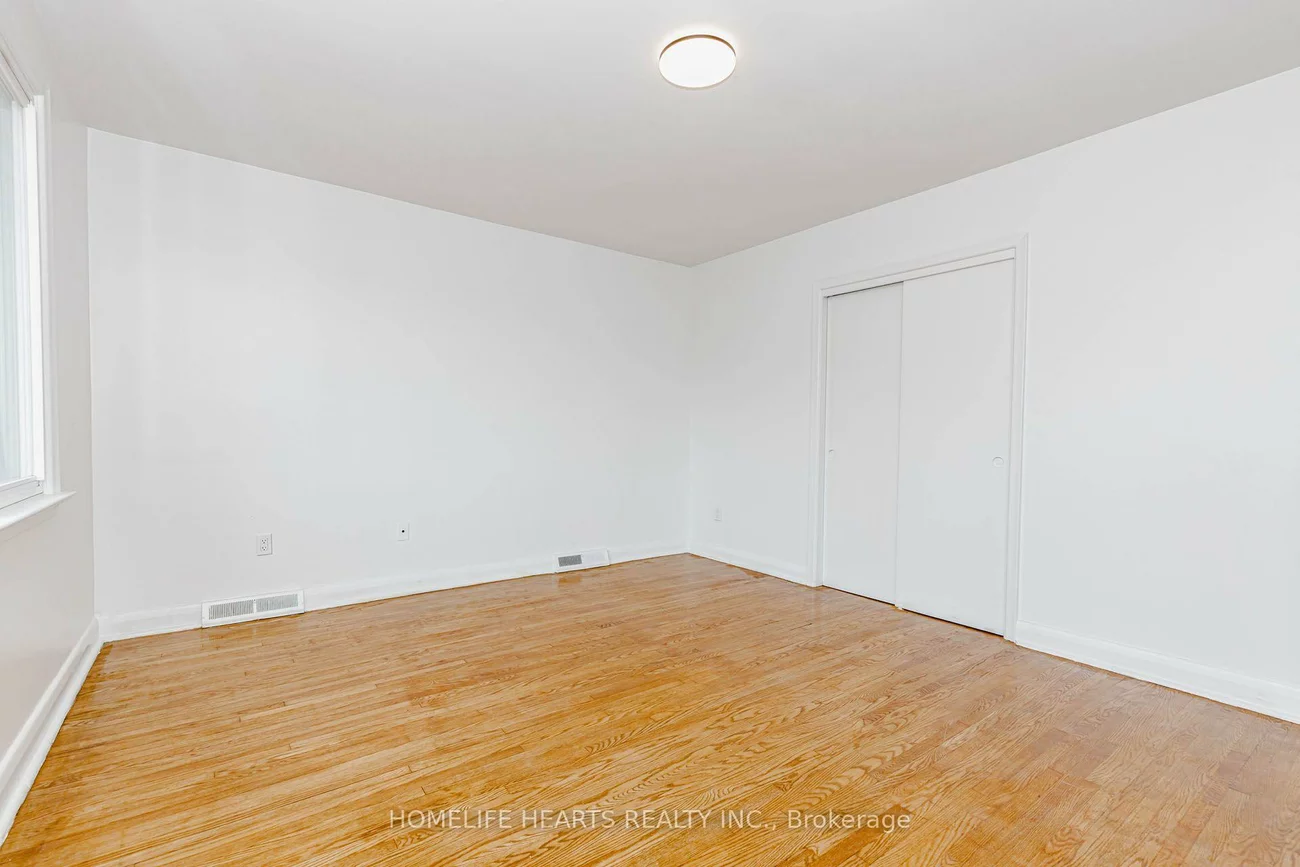 6, Dittmer, West Humber-Clairville, Toronto
