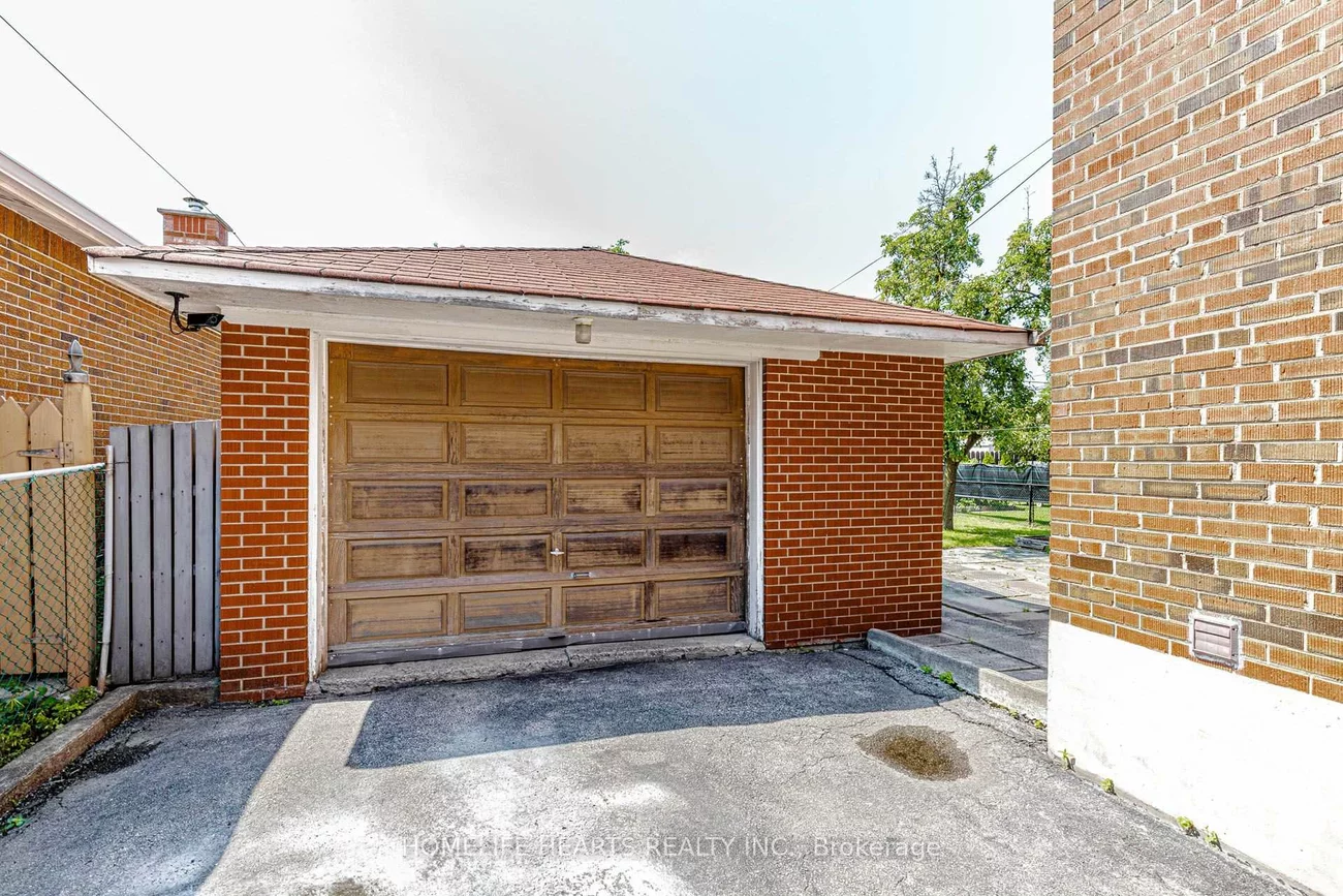6, Dittmer, West Humber-Clairville, Toronto
