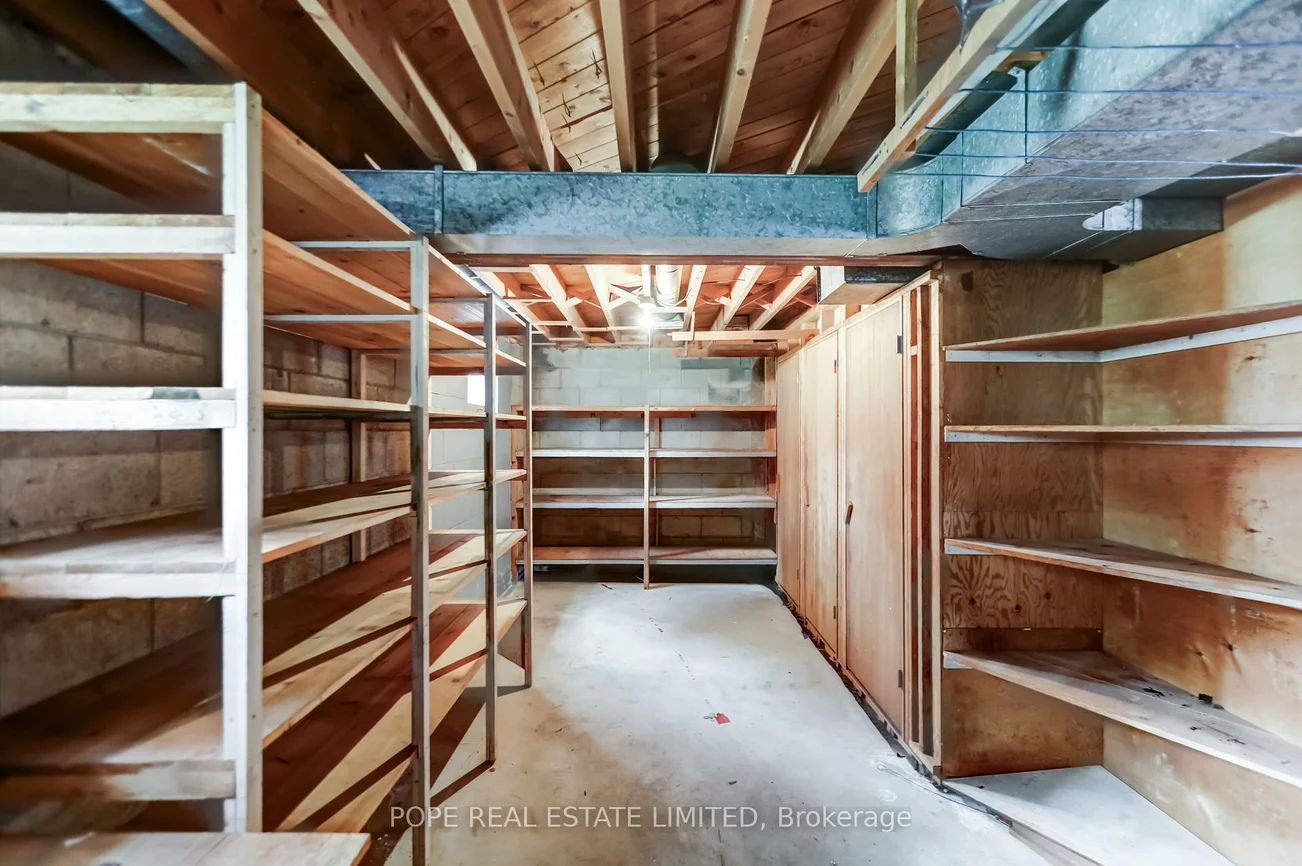 16, Pipestone, Elms-Old Rexdale, Toronto
