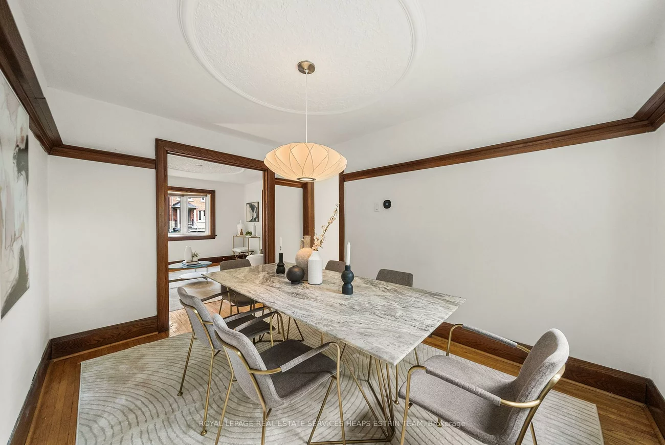 56, Durie, High Park-Swansea, Toronto