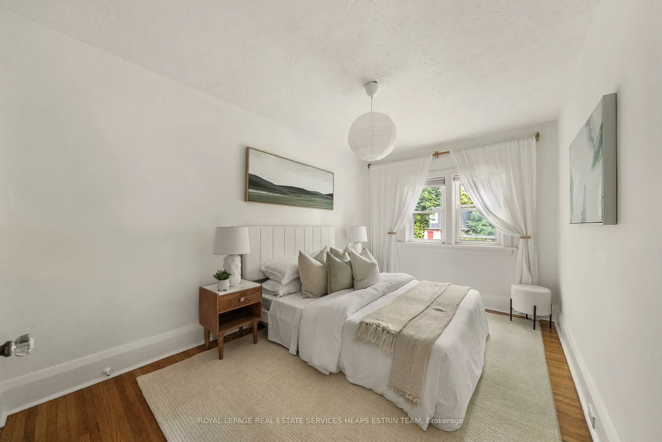56, Durie, High Park-Swansea, Toronto