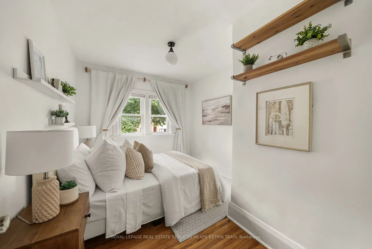56, Durie, High Park-Swansea, Toronto