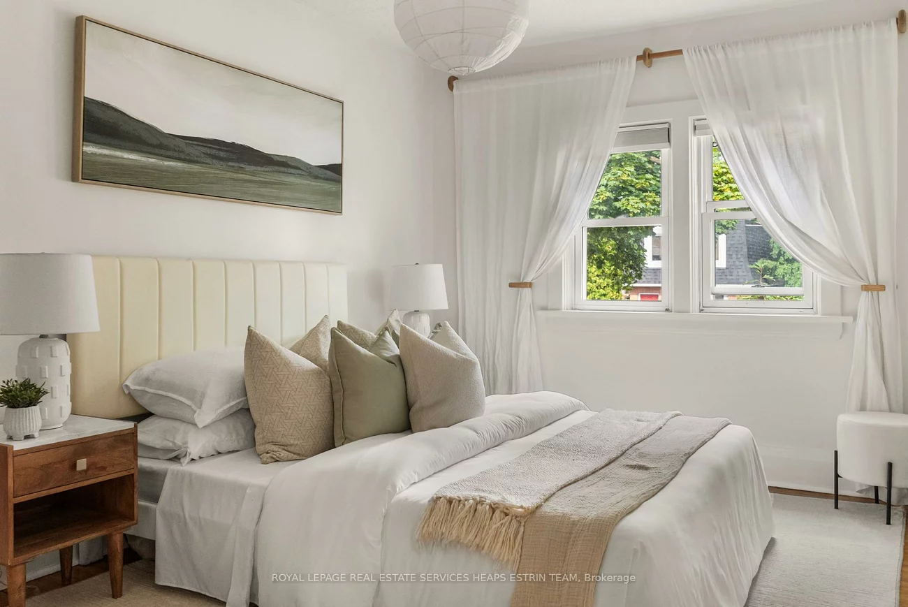 56, Durie, High Park-Swansea, Toronto